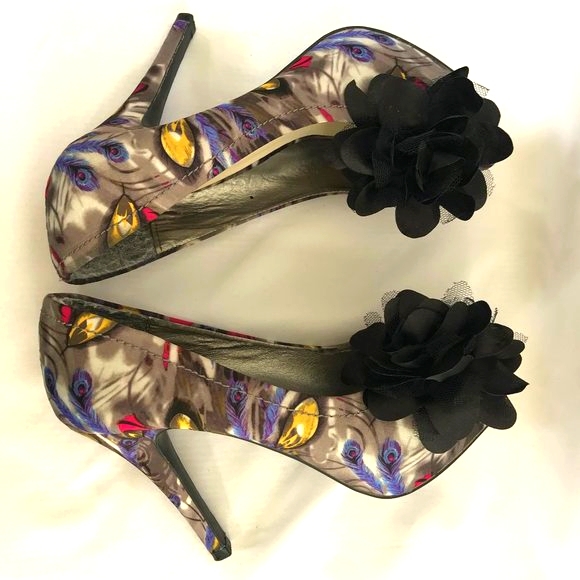 Dolce by Mojo Moxy Colorful Heels - Picture 7 of 10